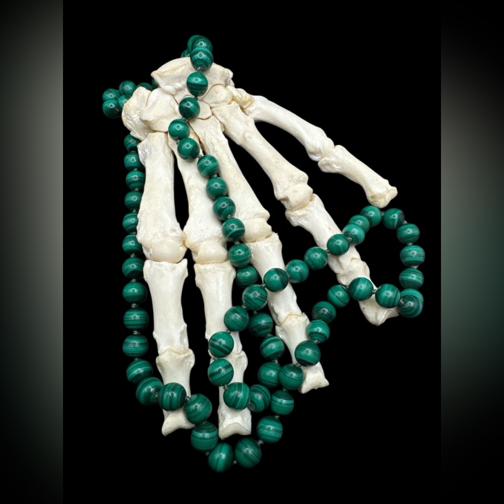 Vintage Knotted Malachite 95 Mm Ball Necklace 31